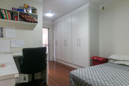 Casa à venda com 228m², 3 quartos e 2 vagas Casa à venda com 228m², 3 quartos e 2 vagasSuíte 3