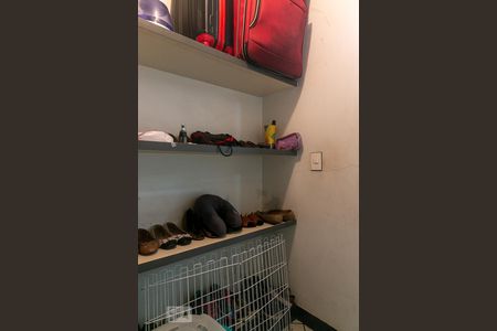 Casa à venda com 228m², 3 quartos e 2 vagas Casa à venda com 228m², 3 quartos e 2 vagasQuarto de Serviço