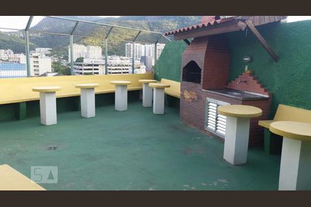 Apartamento à venda com 38m², 1 quarto e sem vaga