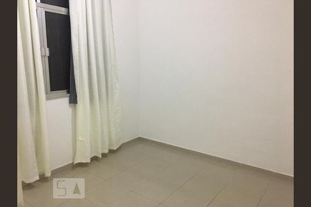 Apartamento à venda com 38m², 1 quarto e sem vaga