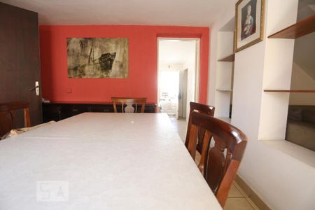 Sala de Jantar de casa para alugar com 4 quartos, 239m² em Km 18, Osasco