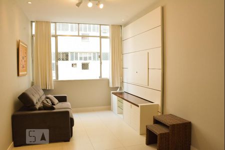 Sala de apartamento para alugar com 2 quartos, 80m² em Botafogo, Rio de Janeiro