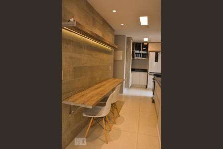 Apartamento para alugar com 80m², 2 quartos e 1 vaga Apartamento para alugar com 80m², 2 quartos e 1 vagaCozinha