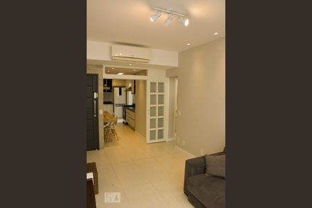 Sala de apartamento para alugar com 2 quartos, 80m² em Botafogo, Rio de Janeiro