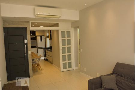 Sala de apartamento para alugar com 2 quartos, 80m² em Botafogo, Rio de Janeiro