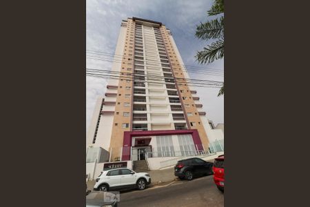 Apartamento para alugar com 78m², 3 quartos e 1 vaga Apartamento para alugar com 78m², 3 quartos e 1 vagaFachada