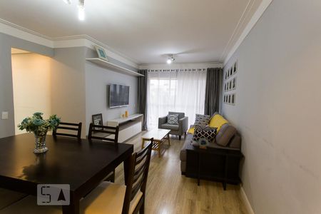 Sala de apartamento para alugar com 3 quartos, 85m² em Cidade Mãe do Céu, São Paulo