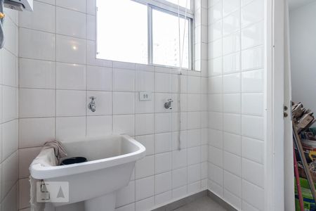 Apartamento para alugar com 75m², 3 quartos e 1 vaga Apartamento para alugar com 75m², 3 quartos e 1 vagaArea de Serviço
