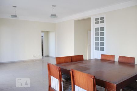 Apartamento à venda com 3 quartos, 230m² em Vila Boaventura, Jundiaí
