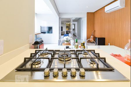 Apartamento à venda com 98m², 2 quartos e 2 vagasCozinha