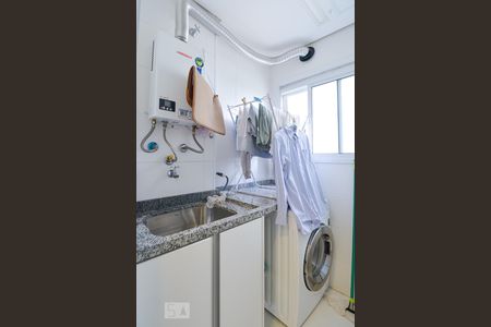 Apartamento à venda com 98m², 2 quartos e 2 vagasÁrea de Serviço