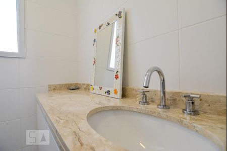 Apartamento à venda com 98m², 2 quartos e 2 vagasBanheiro da Suíte 1