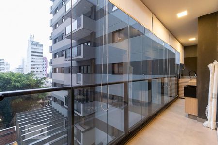Varanda de apartamento à venda com 1 quarto, 55m² em Pinheiros, São Paulo