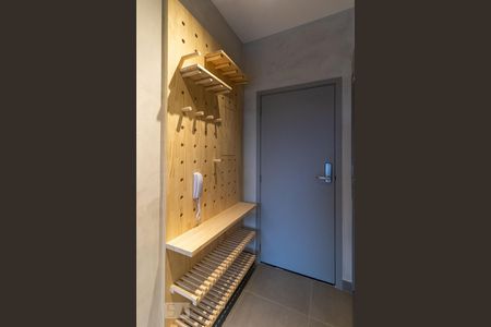 Sala - hall de entrada de apartamento à venda com 1 quarto, 55m² em Pinheiros, São Paulo
