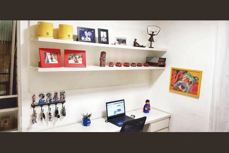 Apartamento à venda com 3 quartos, 90m² em Santa Efigênia, Belo Horizonte