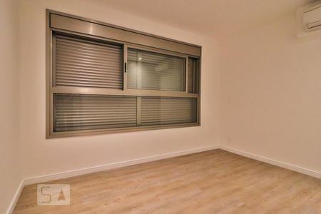 Quarto 1 de apartamento para alugar com 1 quarto, 51m² em Vila Madalena, São Paulo