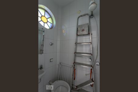 Apartamento para alugar com 155m², 3 quartos e 2 vagasBanheiro de Serviço