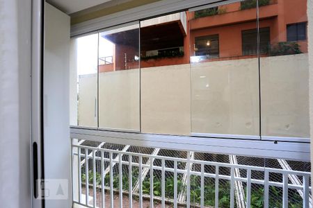Varanda de kitnet/studio à venda com 1 quarto, 43m² em Jardim Ampliação, São Paulo