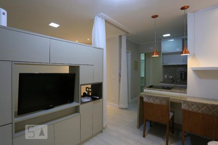 Sala de kitnet/studio à venda com 1 quarto, 43m² em Jardim Ampliação, São Paulo