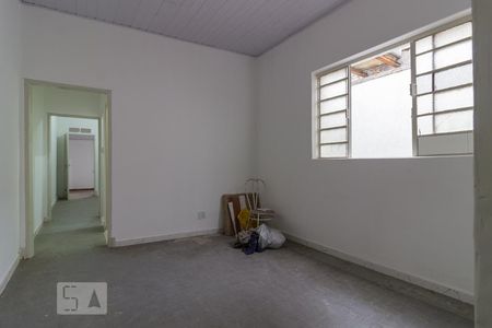 Sala de casa para alugar com 2 quartos, 90m² em Quarta Parada, São Paulo