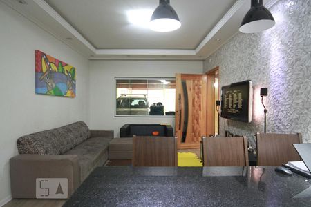 Sala de casa à venda com 5 quartos, 240m² em Vila Barreto, São Paulo