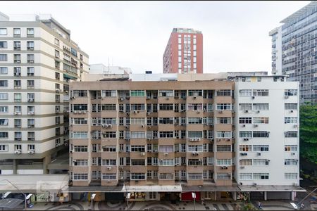 Vista Quarto 1 de apartamento à venda com 3 quartos, 110m² em Leblon, Rio de Janeiro