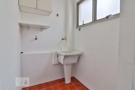Apartamento para alugar com 55m², 1 quarto e 1 vaga Apartamento para alugar com 55m², 1 quarto e 1 vagaDetalhe da area de serviço