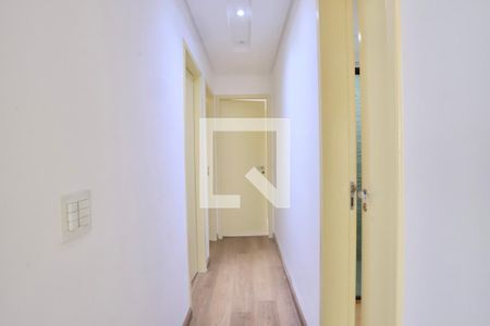 Apartamento à venda com 78m², 3 quartos e 1 vaga Apartamento à venda com 78m², 3 quartos e 1 vagaCorredor