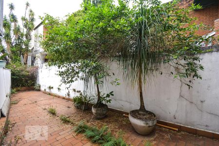 Casa para alugar com 199m², 3 quartos e 2 vagasÁrea externa