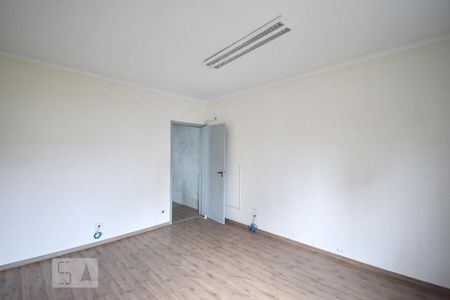 Quarto 1 de casa para alugar com 3 quartos, 199m² em Vila Madalena, São Paulo