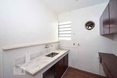 Cozinha de casa para alugar com 3 quartos, 199m² em Vila Madalena, São Paulo