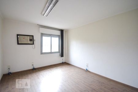 Quarto 1 de casa para alugar com 3 quartos, 199m² em Vila Madalena, São Paulo