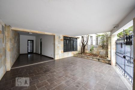 Casa para alugar com 199m², 3 quartos e 2 vagasGaragem