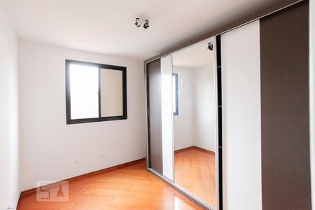 Apartamento à venda com 70m², 3 quartos e 1 vagaQuarto 2