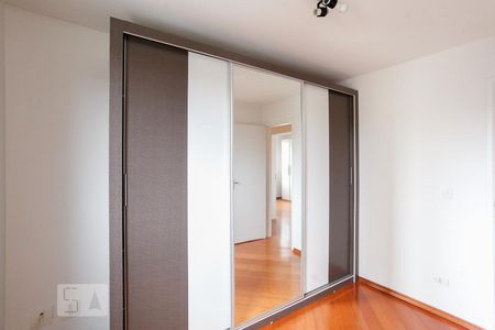 Apartamento à venda com 70m², 3 quartos e 1 vagaQuarto 2