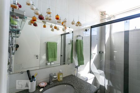 Apartamento para alugar com 60m², 2 quartos e 1 vagaBanheiro