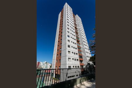 Apartamento para alugar com 60m², 2 quartos e 1 vagaFachada