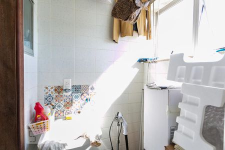 Apartamento para alugar com 60m², 2 quartos e 1 vagaÁrea de Serviço