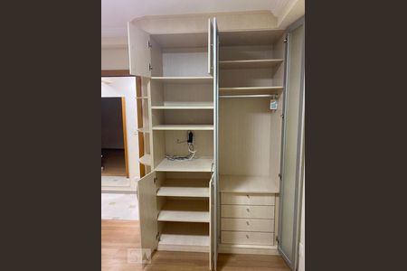 Apartamento à venda com 104m², 3 quartos e 2 vagasQuarto 2