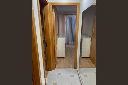 Apartamento à venda com 104m², 3 quartos e 2 vagasCorredor