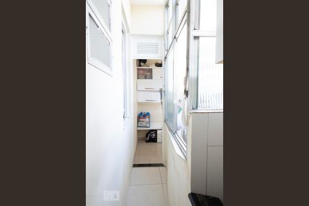 Apartamento à venda com 66m², 2 quartos e sem vagaÁrea de serviço