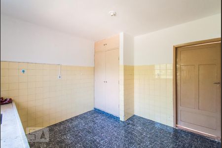 Casa à venda com 150m², 2 quartos e 2 vagasCozinha