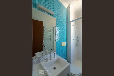Apartamento à venda com 70m², 2 quartos e 2 vagas Apartamento à venda com 70m², 2 quartos e 2 vagasBanheiro Suíte 2