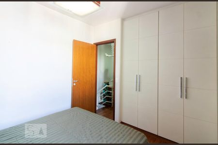 Apartamento à venda com 70m², 2 quartos e 2 vagas Apartamento à venda com 70m², 2 quartos e 2 vagasSuíte 2