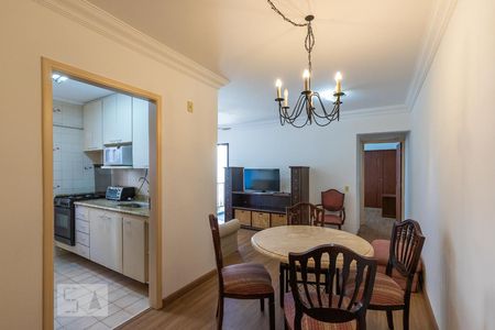 Sala de apartamento para alugar com 1 quarto, 51m² em Cambuí, Campinas
