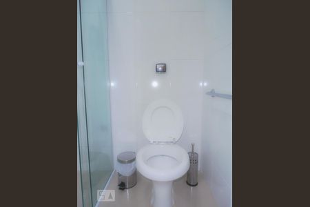 Banheiro  de casa à venda com 2 quartos, 240m² em Campo Belo, São Paulo