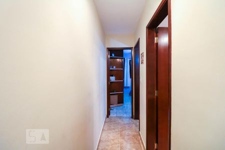 Casa para alugar com 250m², 3 quartos e 2 vagas Casa para alugar com 250m², 3 quartos e 2 vagasCorredor