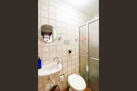 Casa para alugar com 250m², 3 quartos e 2 vagas Casa para alugar com 250m², 3 quartos e 2 vagasBanheiro 2