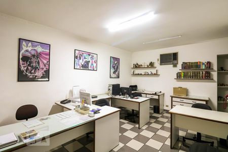 Casa para alugar com 250m², 3 quartos e 2 vagas Casa para alugar com 250m², 3 quartos e 2 vagasEscritório