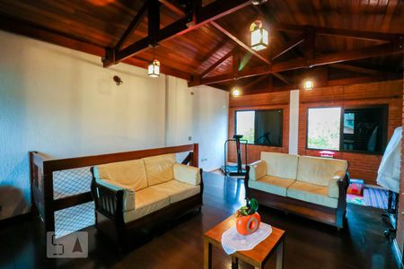 Casa para alugar com 250m², 3 quartos e 2 vagas Casa para alugar com 250m², 3 quartos e 2 vagasSalão de Festas